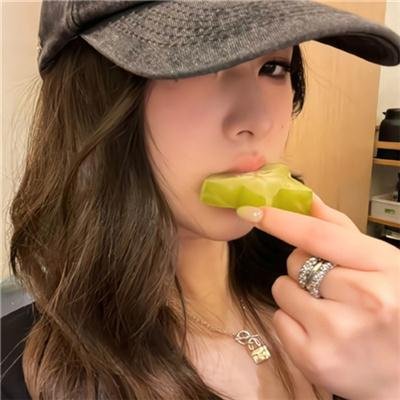爱的所有格海报